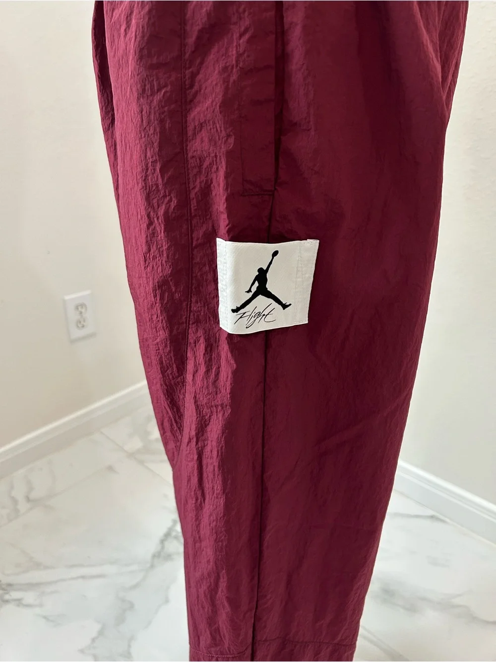 Nike Air Jordan Men's Maroon Athletic Joggers, Running Workout Pants, Size M